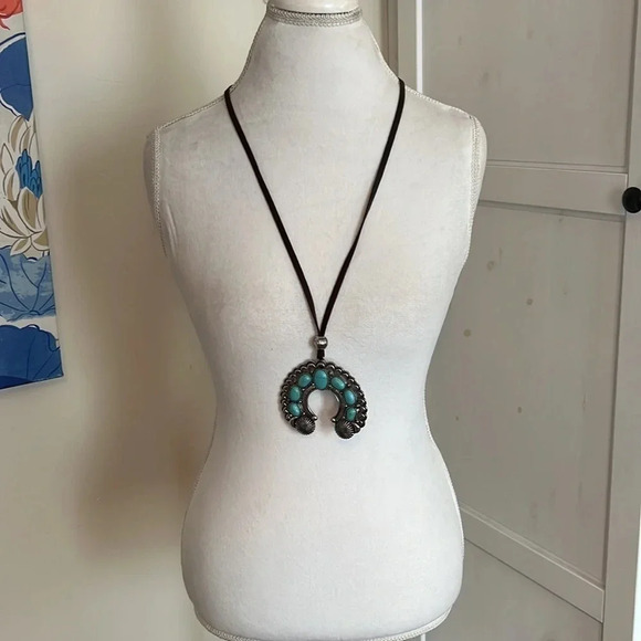 Silver and Turquoise Necklace - Picture 1 of 6